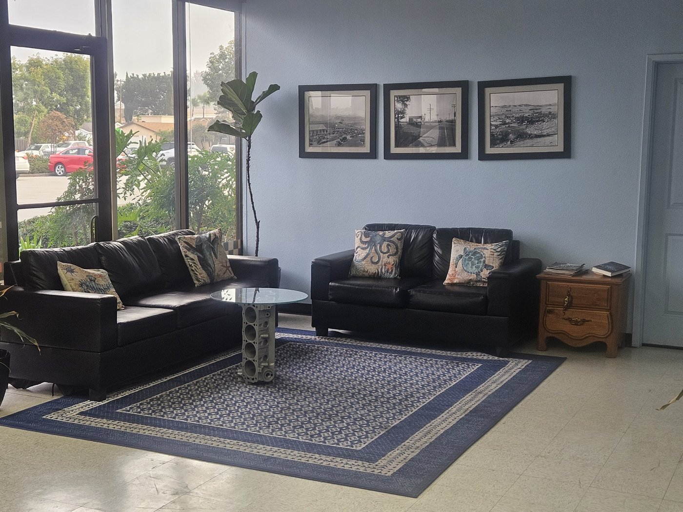 Customer lounge with leather sofas